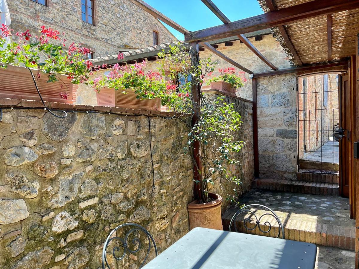 Monteriggioni Castello Villa Bagian luar foto