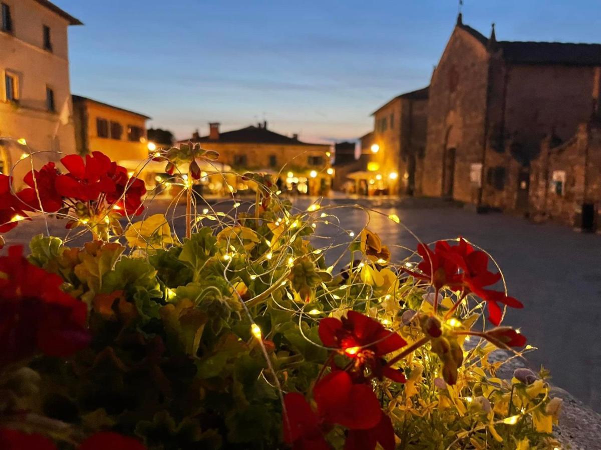 Monteriggioni Castello Villa Bagian luar foto