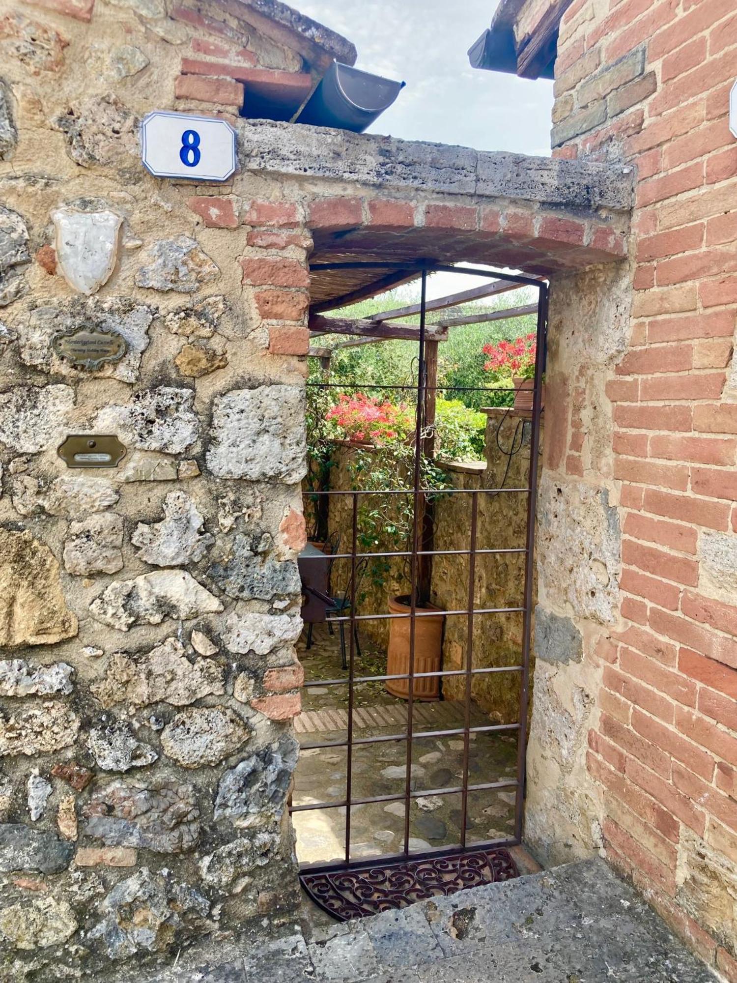 Monteriggioni Castello Villa Bagian luar foto