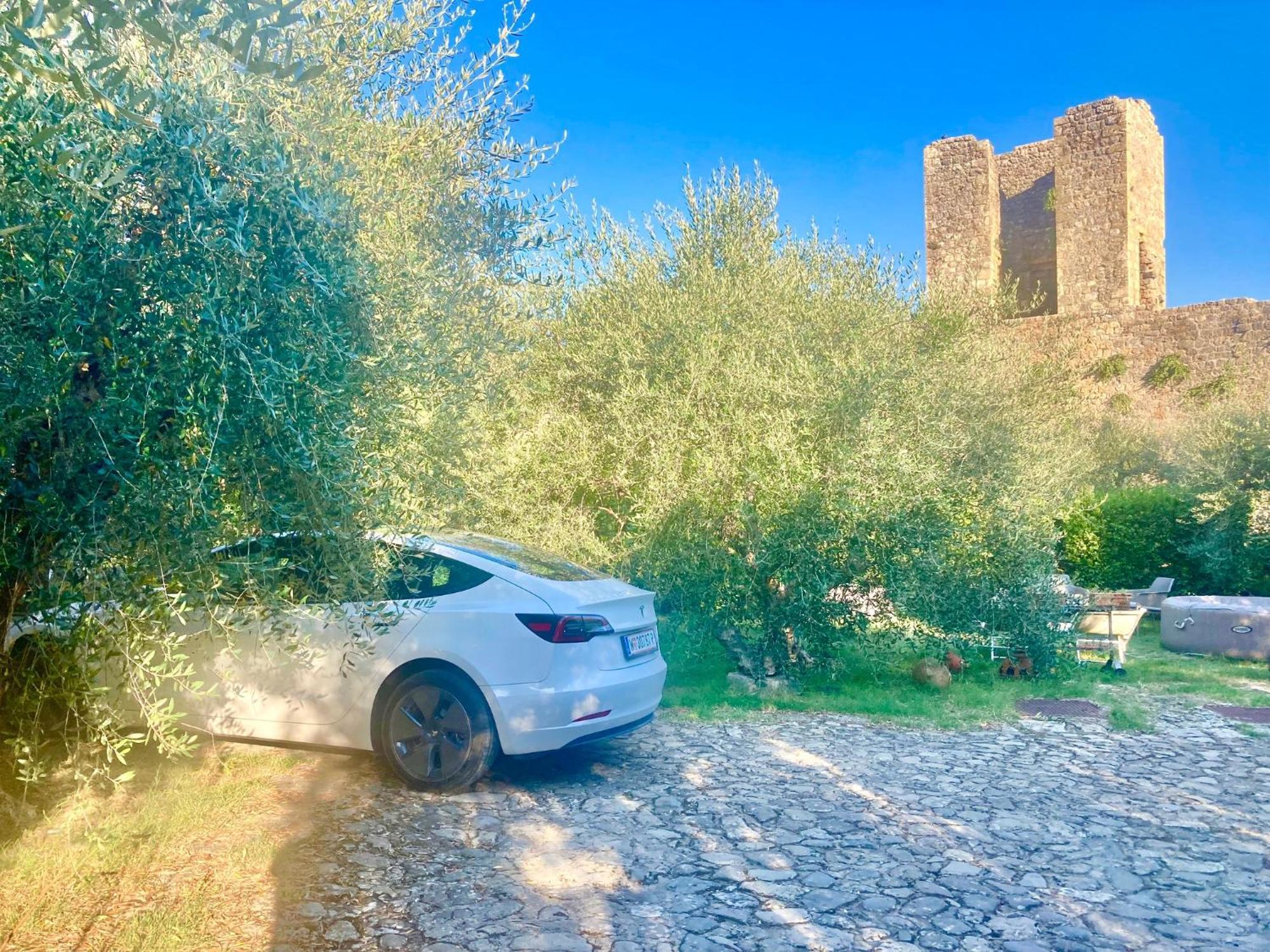 Monteriggioni Castello Villa Bagian luar foto